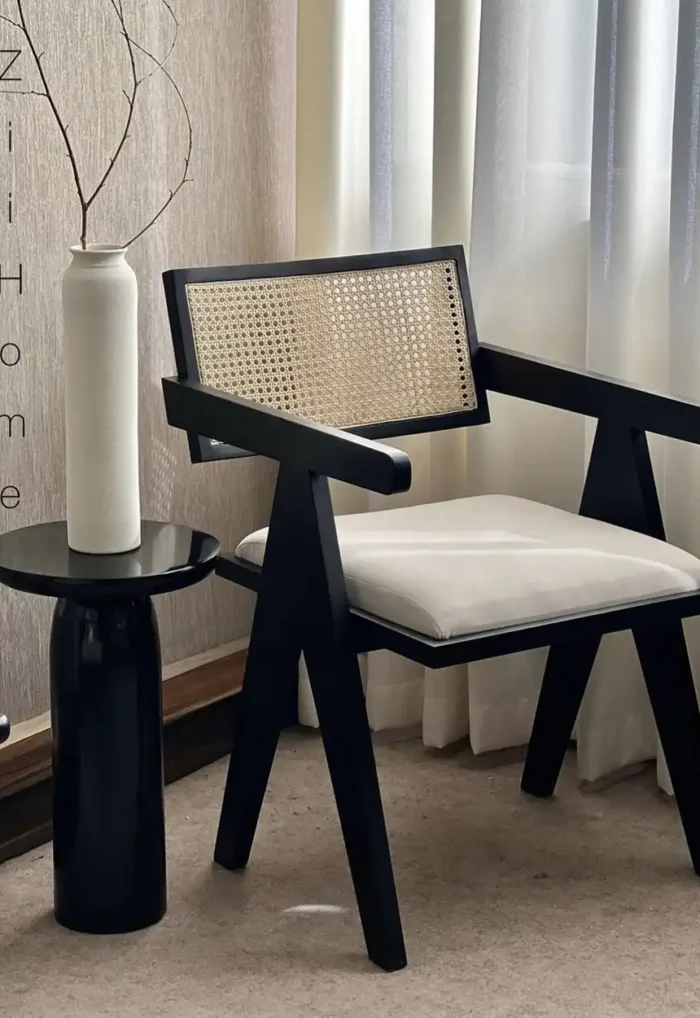صندلی پیر ژانره Pierre jeanneret