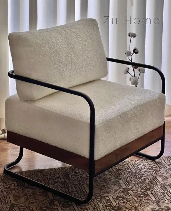 مبل تک ممتد Momtad