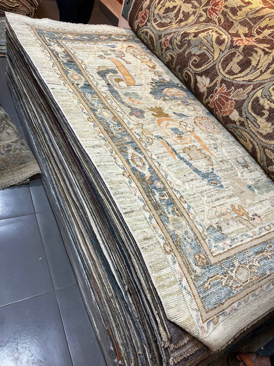 قیمت فرش دستباف سلطان آباد